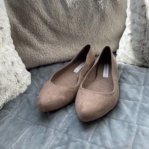 Kelly & Katie Tan Flats